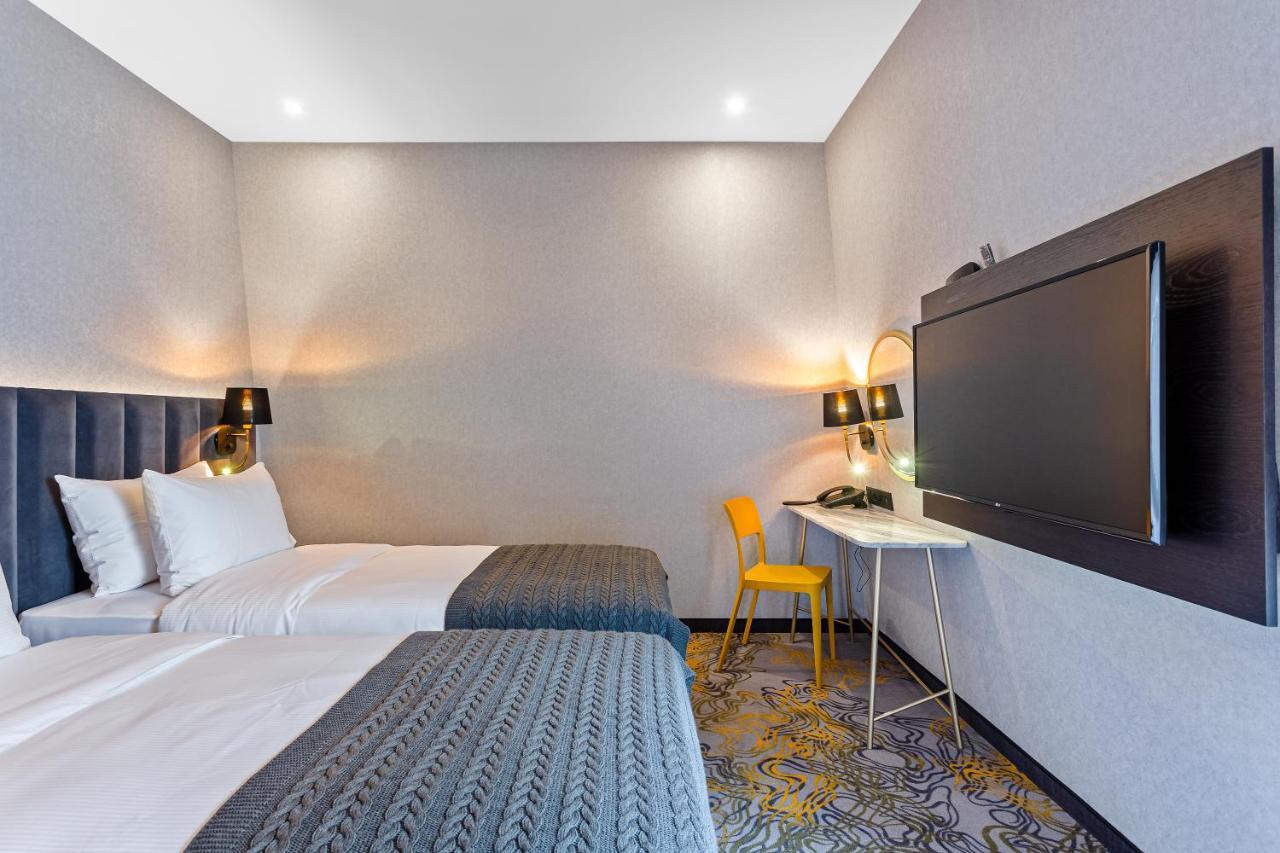 Taberne Boutique Hotel Tbilisi ภายนอก รูปภาพ
